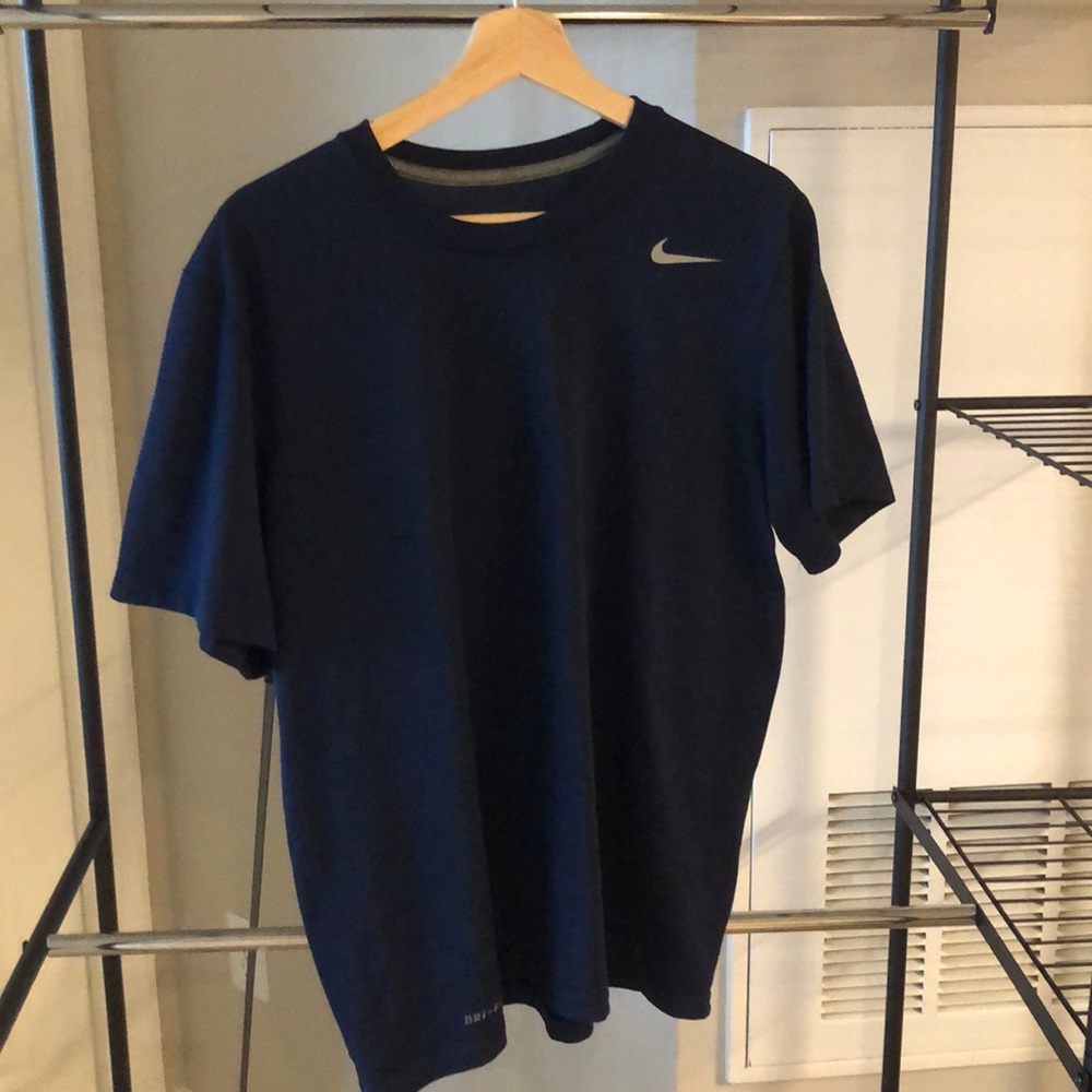 Nike dry fit tee